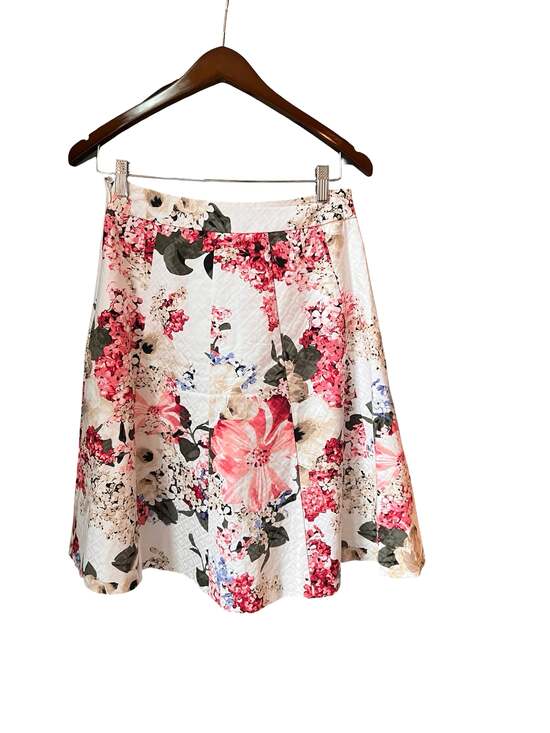 White House Black Market Vibrant White and Pink Floral Textured Pleated A-Line M - Picture 3 of 5